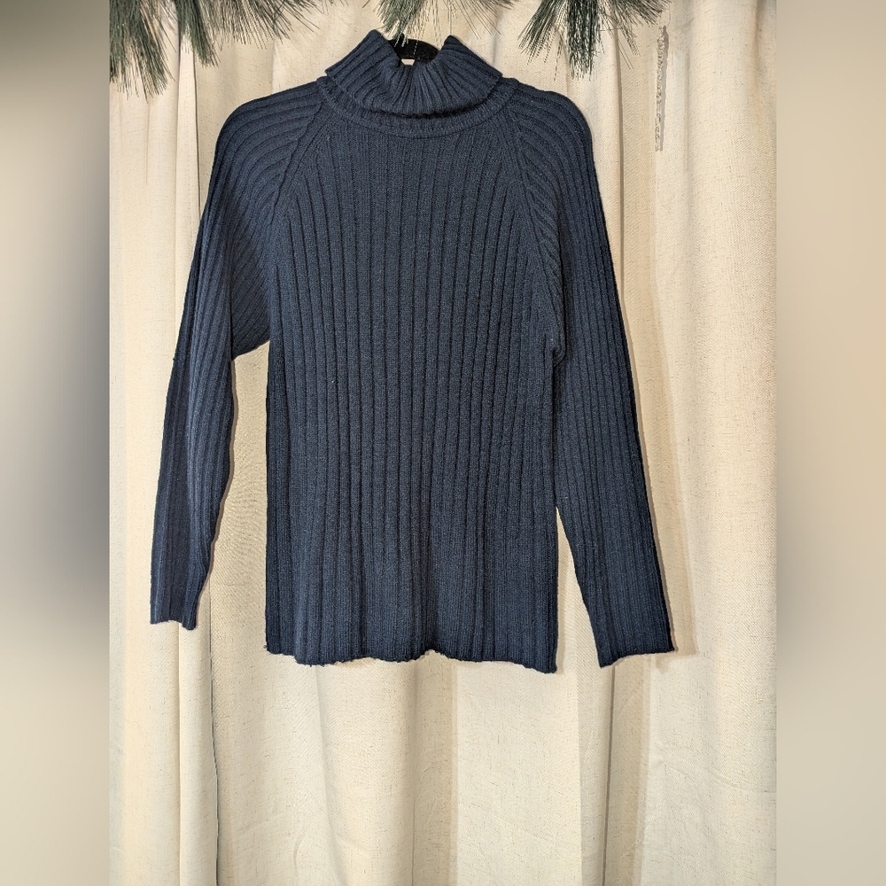 Vintage Navy Blue Ribbed Turtleneck Sweater